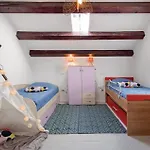 Four-bedroom In Ferienhaus *